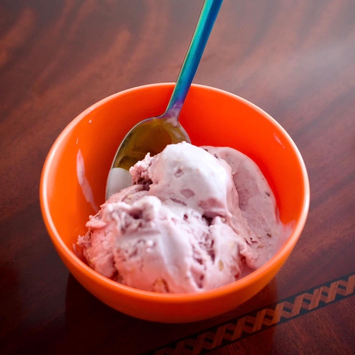Raspberry with Toasted Cardamom Almonds