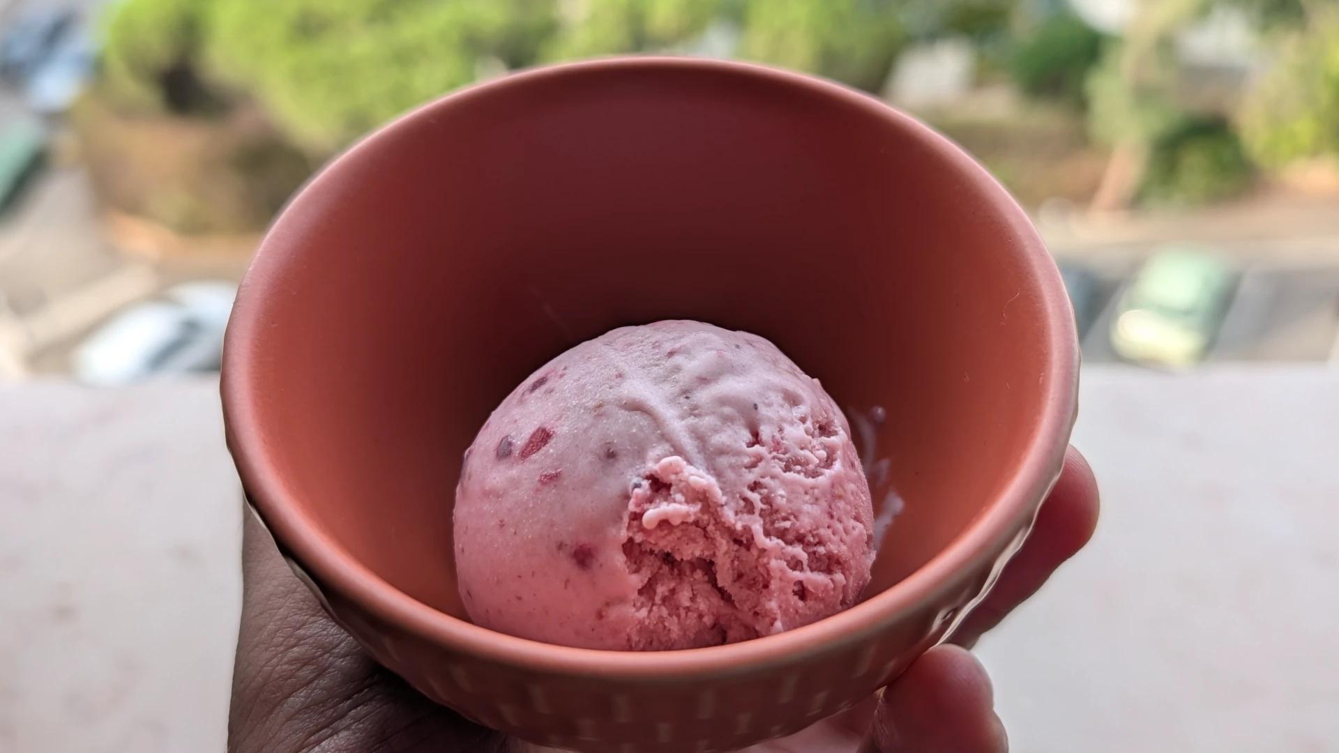 Raspberry Protein FroYo